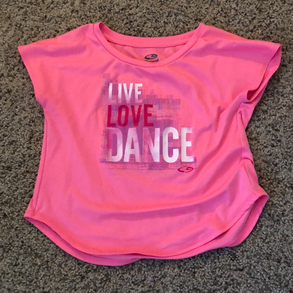A cute atletic t-shirt!